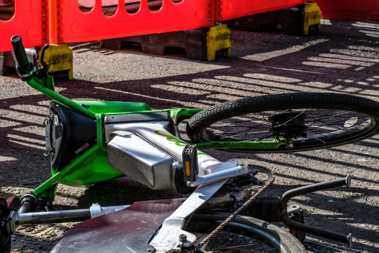 shutterstock 2436166667