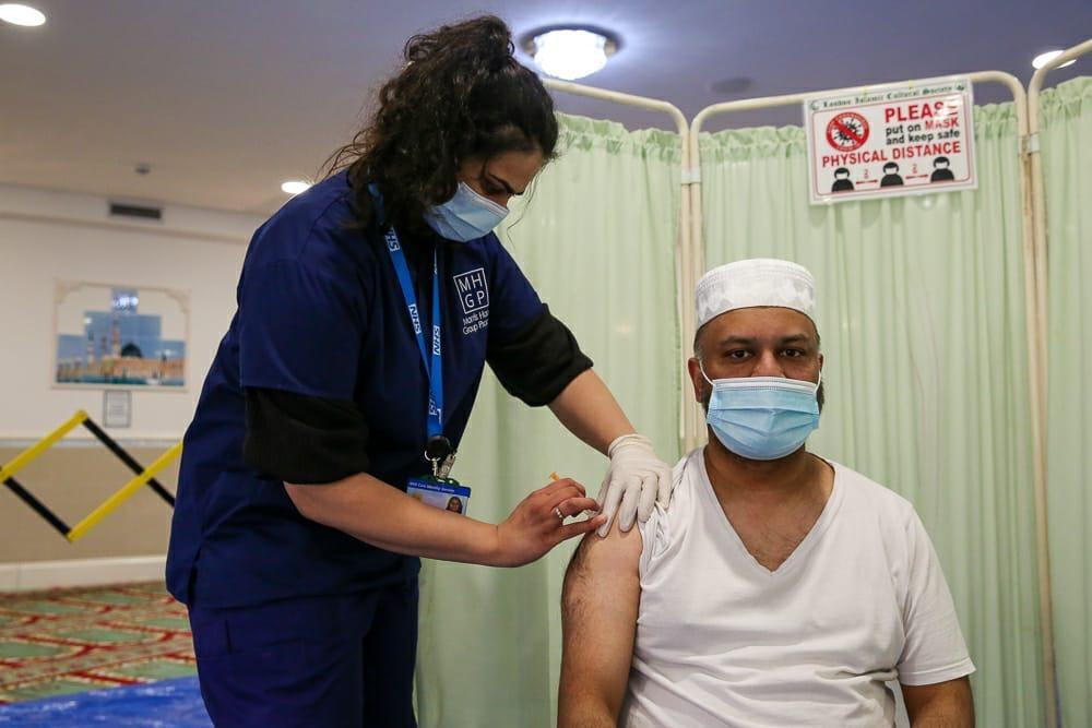 A man getting vaccinated